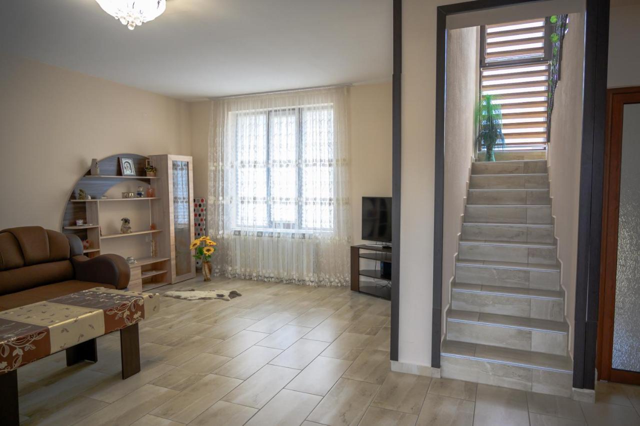 Къща За Гости „Жоро И Дани “ Villa Sapareva Banya Dış mekan fotoğraf