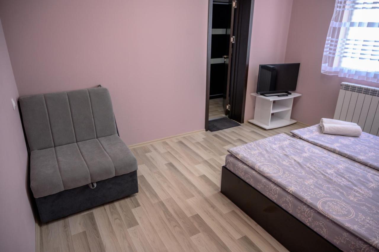 Къща За Гости „Жоро И Дани “ Villa Sapareva Banya Dış mekan fotoğraf