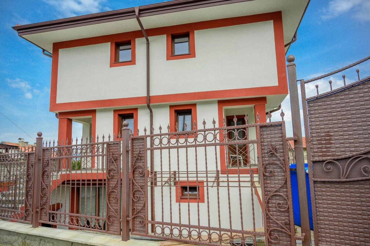 Къща За Гости „Жоро И Дани “ Villa Sapareva Banya Dış mekan fotoğraf